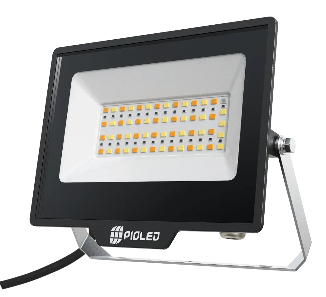 Patrol V2 3CCT 50W5000lm DayNight Sensor Floodlight 2Y