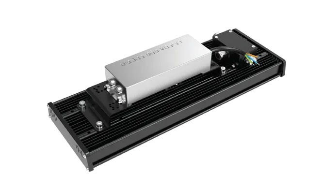 240/200/150W Delta 3CCT 3Watts IP65 Linear Highbay, view 3
