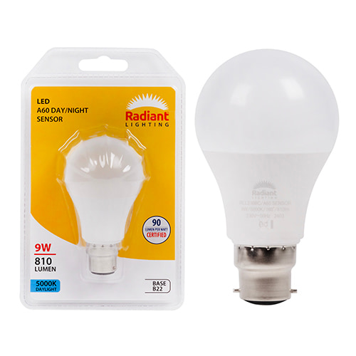 A60 Day/Night Sensor 9W LED B22 5000K 105 lm/W